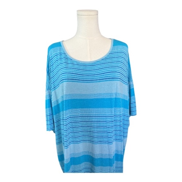 EUC LulaRoe Blue Striped Hi-Low Short Sleeve Top – Size M - Picture 2 of 7